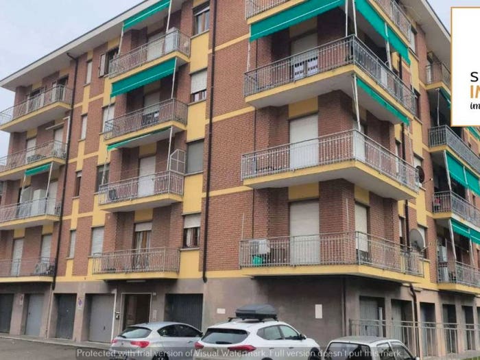 Appartamento trilocale in vendita in Piazza Guglielmo Marconi, Nizza Monferrato