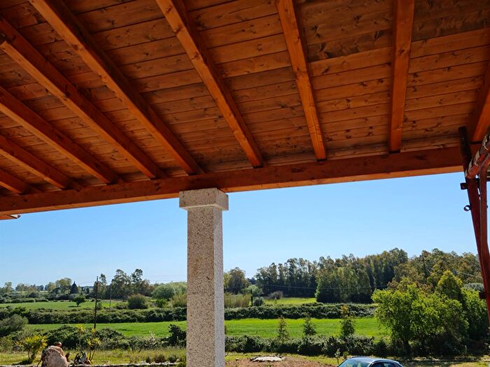 Casa con 6 locali in vendita in Siniscola