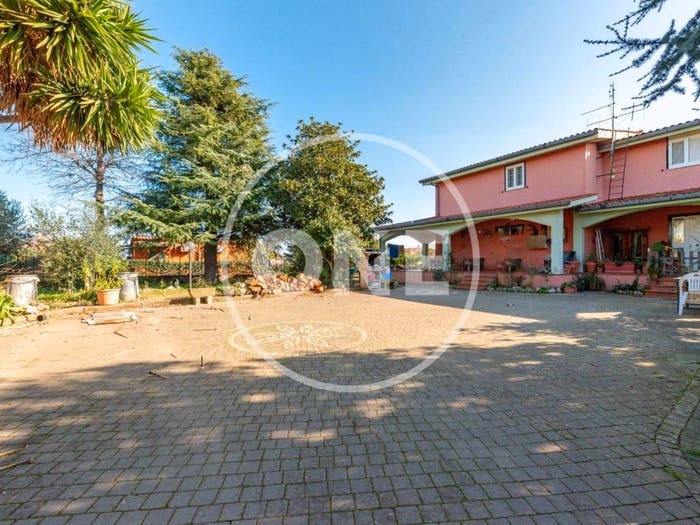 Casa trilocale in vendita in Via Idro, Campoleone Tre Colli, Aprilia