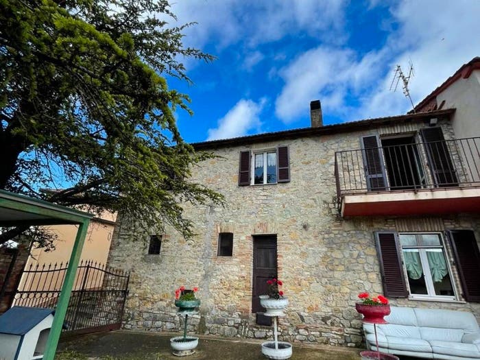 Casa con 6 locali in vendita in Via Braccio da Montone, Le Cupe, Corciano