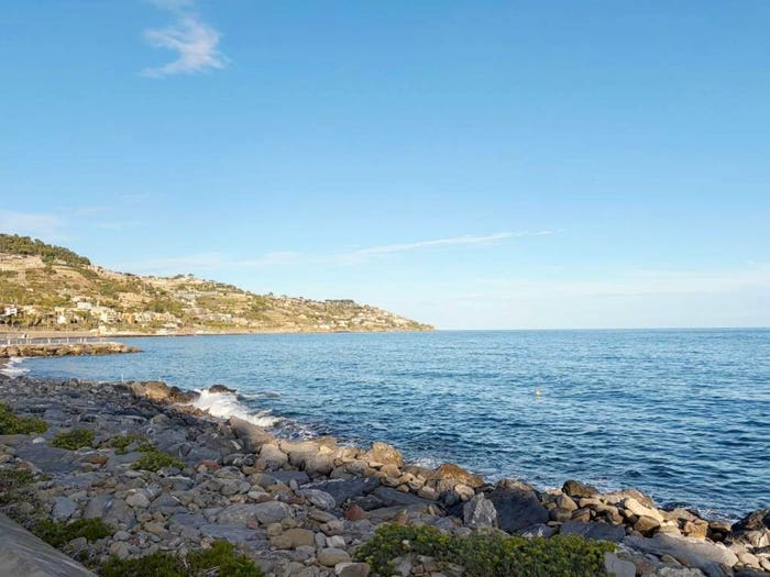 Appartamento quadrilocale in vendita in San Martino Villetta, Sanremo