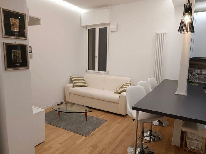 Appartamento bilocale in affitto in Via Farini, Centro Storico, Bologna