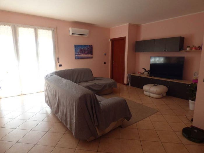 Casa quadrilocale in vendita in Corso Novara, Corso Novara Stadio, Vigevano