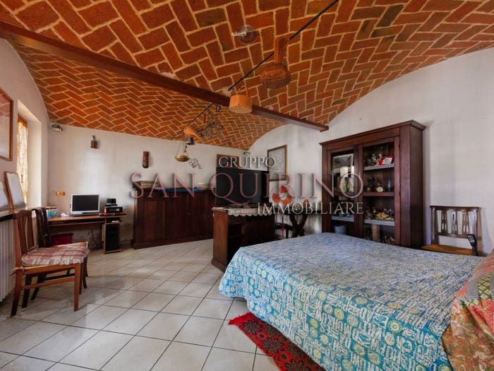 Casa con 6 locali in vendita in VIA PRIMO MAGGIO, Centro, Rolo