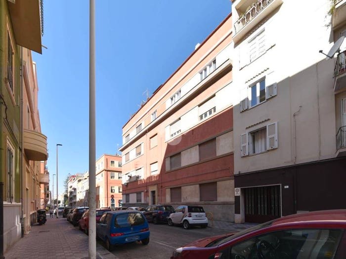 Appartamento trilocale in vendita in Via Gaetano Donizetti, San Benedetto, Cagliari