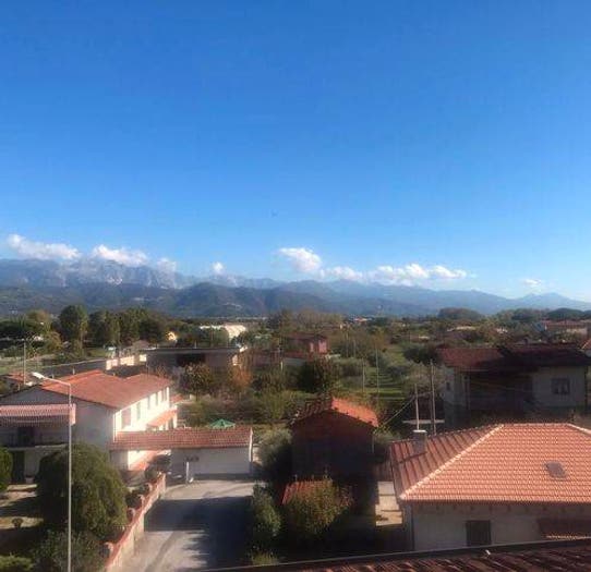 Appartamento con 5 locali in vendita in Centro, Ameglia