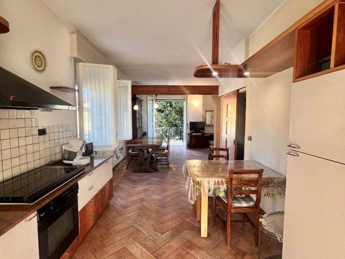 Casa quadrilocale in vendita in Via Calisese, Calisese, Cesena