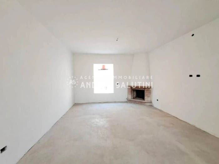 Appartamento quadrilocale in vendita in Via Ripoli, Ripoli Ansa dell'Arno, Cascina