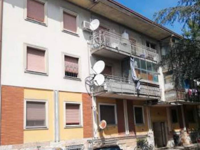 Appartamento trilocale in vendita in Via John e Robert Kennedy, Centro, Castiglione delle Stiviere