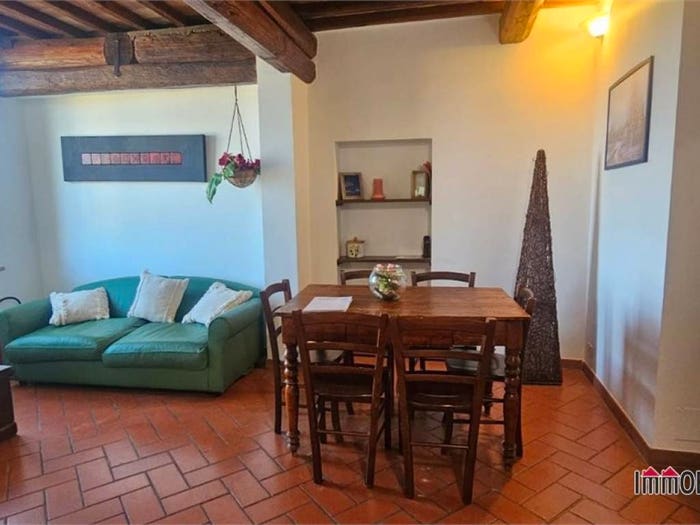 Appartamento quadrilocale in vendita in Gracciano Selvamaggio Belvedere, Colle di Val d'Elsa