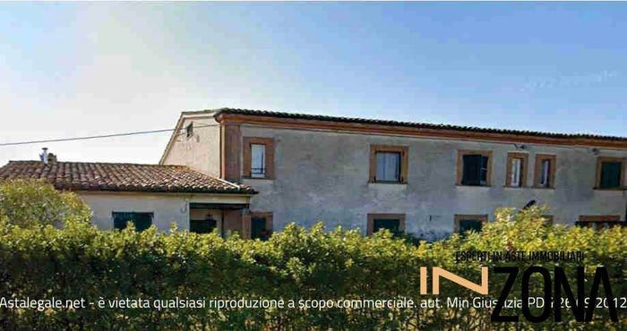 Appartamento con 5 locali in vendita in Contrada Santa Maria in Accubitu, Acquaviva Picena