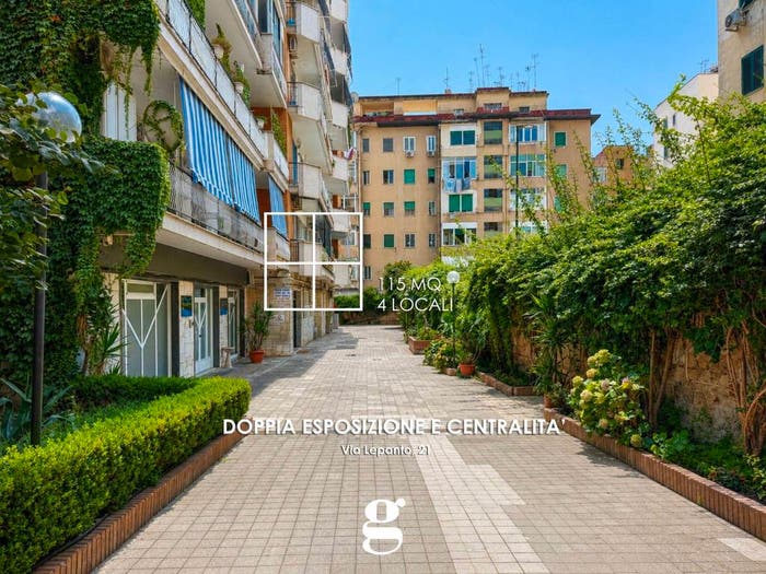 Appartamento quadrilocale in vendita in Via Lepanto, Fuorigrotta, Napoli