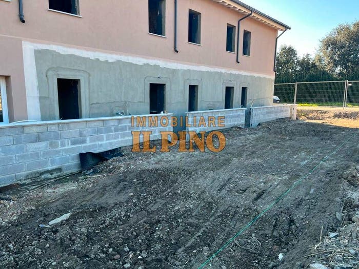 Casa con 5 locali in vendita in San Frediano Sud San Lorenzo a Pagnatico, Cascina