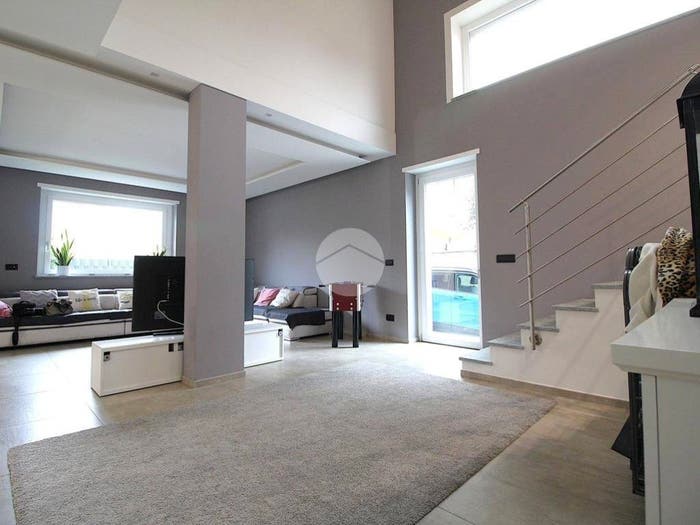 Casa con 6 locali in vendita in Via Monfalcone, Brandizzo