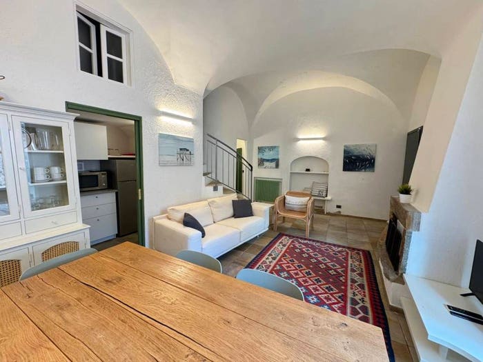 Casa con 5 locali in vendita in piazza cappello da prete, Varigotti, Finale Ligure
