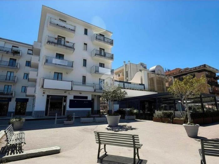 Appartamento trilocale in vendita in Via Bernardo Mattarella, Centro, Bagheria