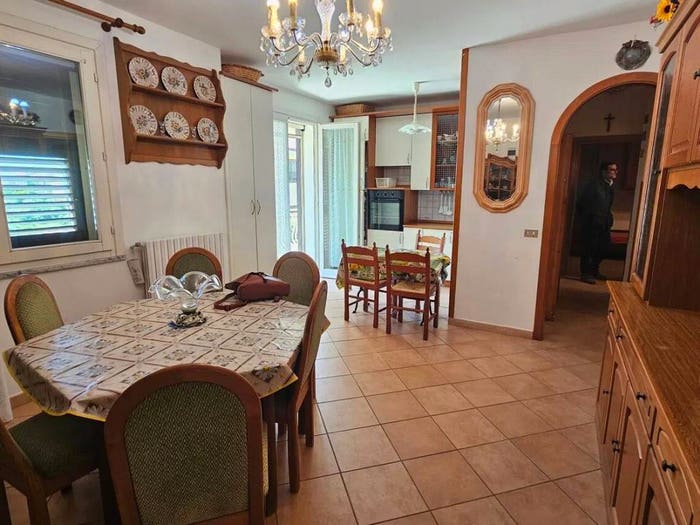 Appartamento quadrilocale in vendita in Via Roma, Casal Velino