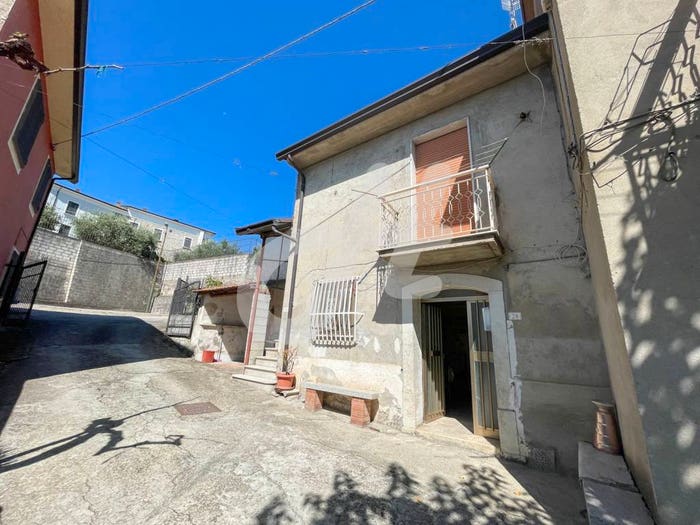 Casa quadrilocale in vendita in Contrada Melotta, Pietradefusi
