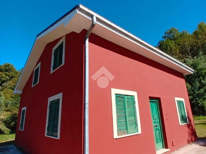 Casa quadrilocale in vendita in località Bassano, Centro, Bellegra