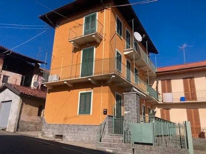 Appartamento in vendita in VIA GARIBALDI, Pralungo