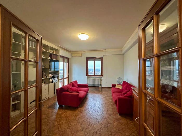 Casa con 5 locali in vendita in Altopascio Centro, Altopascio