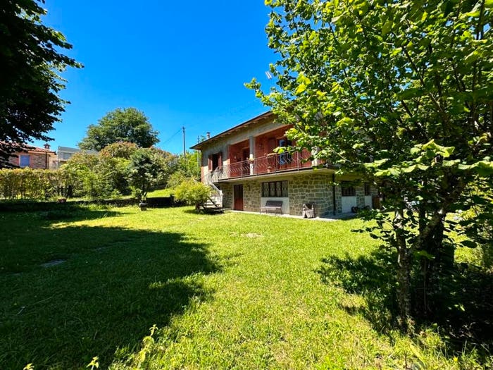 Casa con 6 locali in vendita in Goraiolo, Marliana