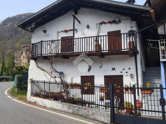 Casa quadrilocale in vendita in Via Ala, Ceres