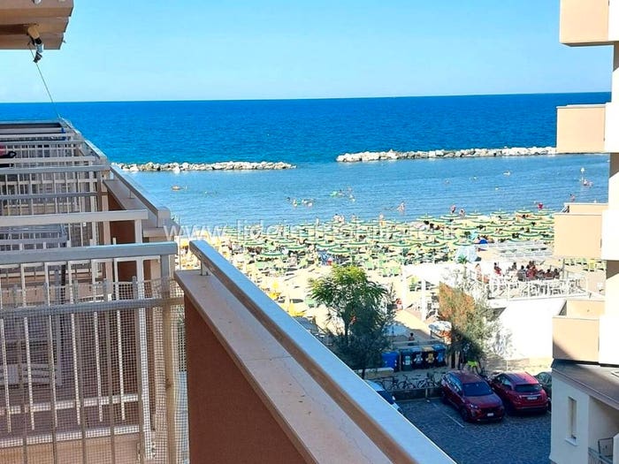 Appartamento trilocale in vendita in BellariaIgea Marina