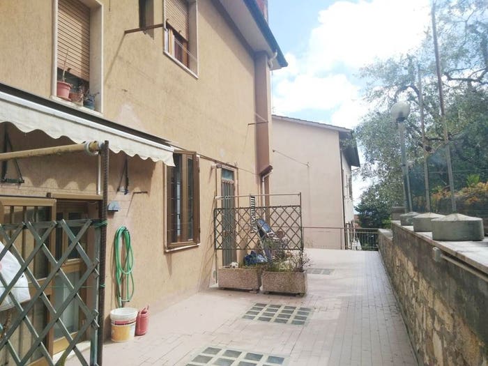 Casa con 6 locali in vendita in Via Risorgimento, Centro, Chianciano Terme
