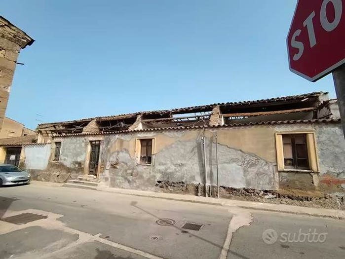 Casa con 6 locali in vendita in Via Mazzini Nurachi Or Italia, Nurachi