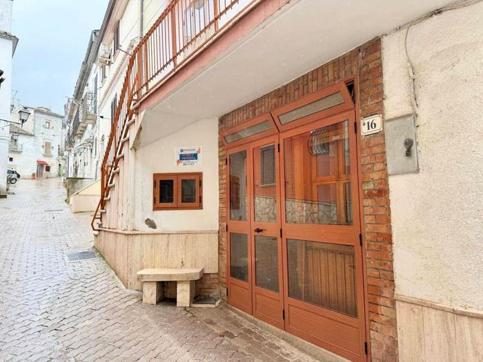 Casa con 5 locali in vendita in VIA CAVOUR, Alberona