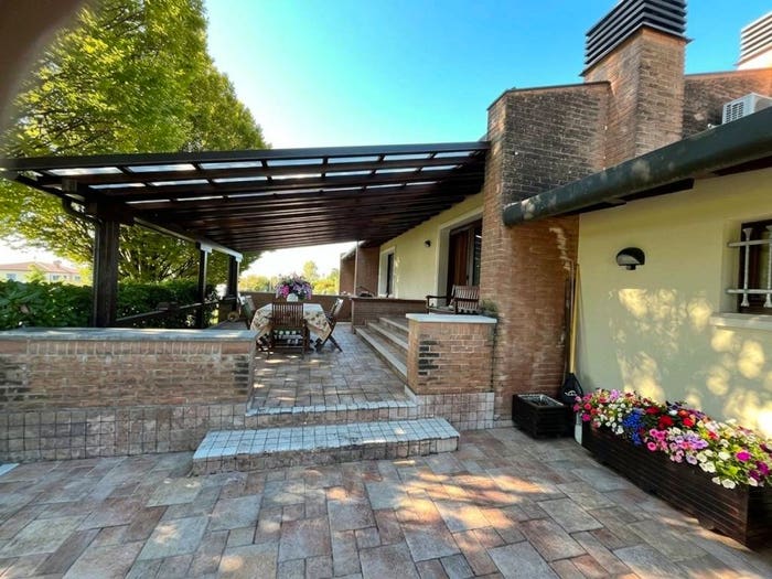 Casa con 6 locali in vendita in Aviano Castello, Aviano