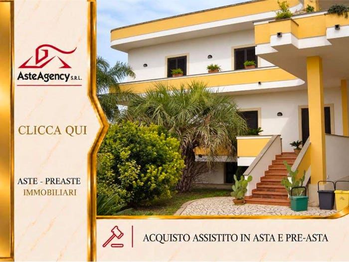 Appartamento con 5 locali in vendita in Via umberto I, Collepasso