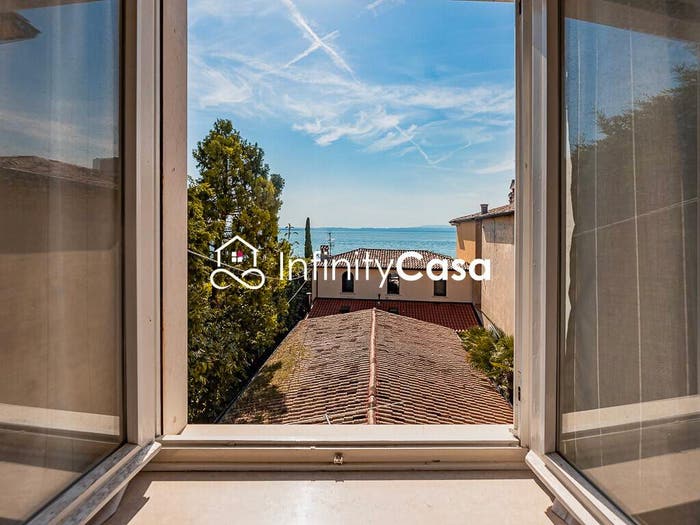 Appartamento quadrilocale in vendita in Centro, Bardolino