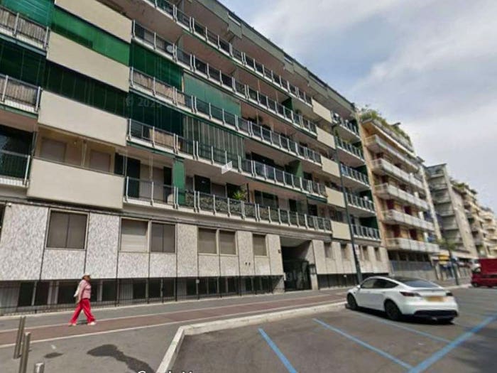 Appartamento trilocale in vendita in Via Vespri Siciliani, Giambellino, Milano