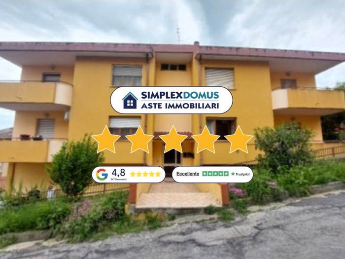 Appartamento trilocale in vendita in via Agnello Maria Francia, Centro, Penne
