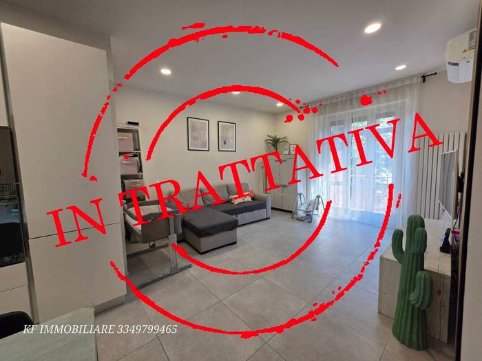 Appartamento trilocale in vendita in Via Circonvallazione, Centro, Caselle Torinese