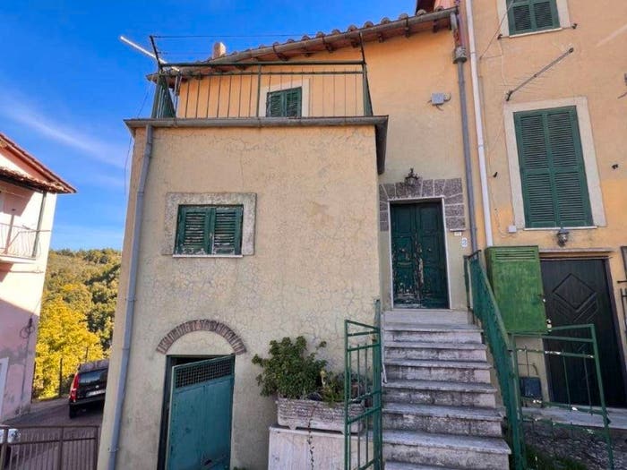Casa bilocale in vendita in Via Subiaco, Gerano