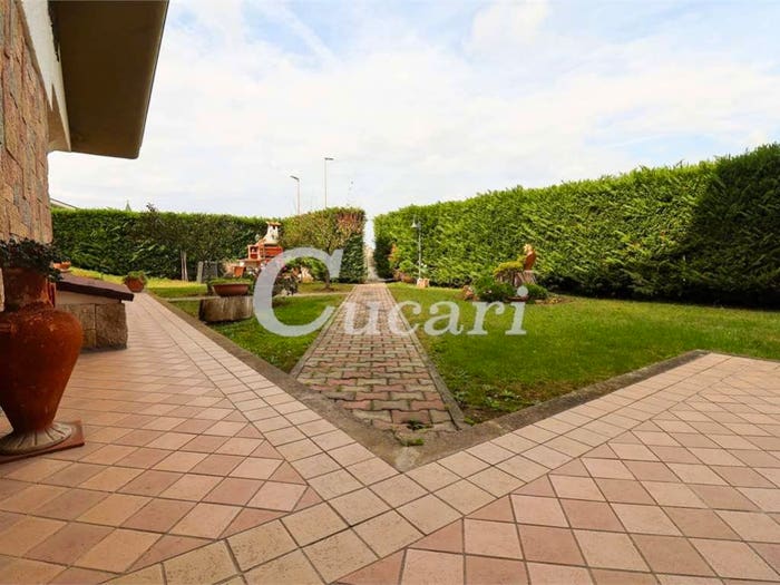 Casa con 6 locali in vendita in viale tevere, Tor San Lorenzo Nuova California, Ardea