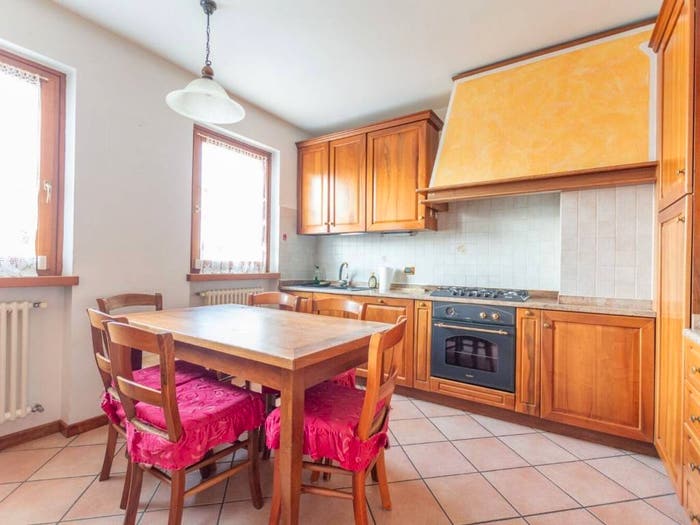 Casa con 6 locali in vendita in Via Anzaven, Cesiomaggiore