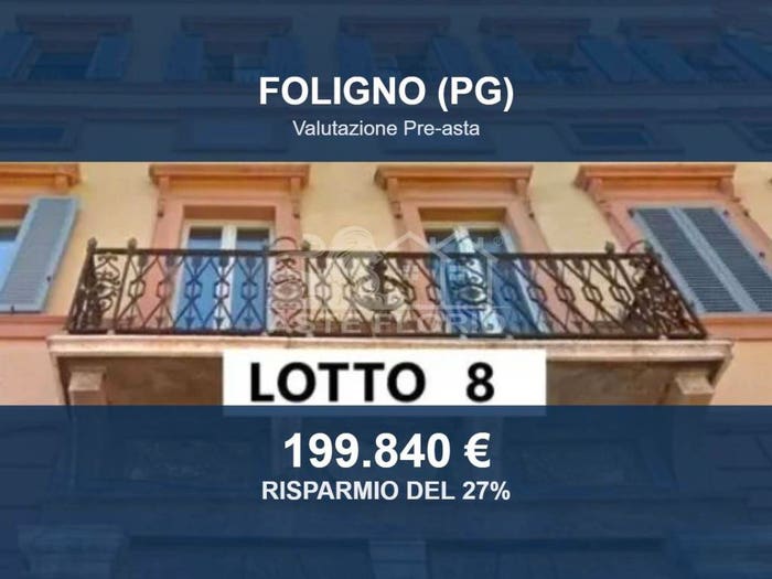 Appartamento trilocale in vendita in Via Antonio Gramsci, Centro Storico, Foligno