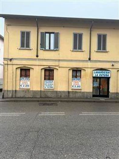 Casa trilocale in vendita in Via Arrigo Boito, Cazzaniga Ospedale, Monza