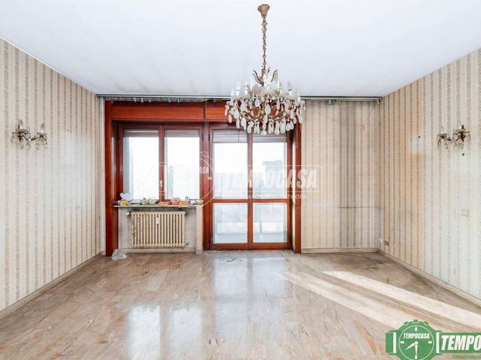 Appartamento trilocale in vendita in Piazza ovidio, Viale Ungheria Mecenate, Milano