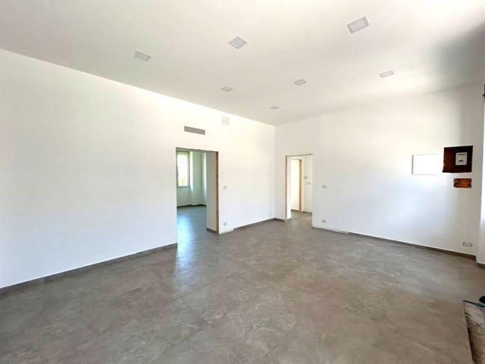 Casa con 5 locali in vendita in Via Nazionale Passo di Mirabella Eclano, Passo Di Mirabella Pianopantano, Mirabella Eclano