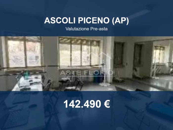 Appartamento quadrilocale in vendita in Via Asiago, Ascoli Piceno