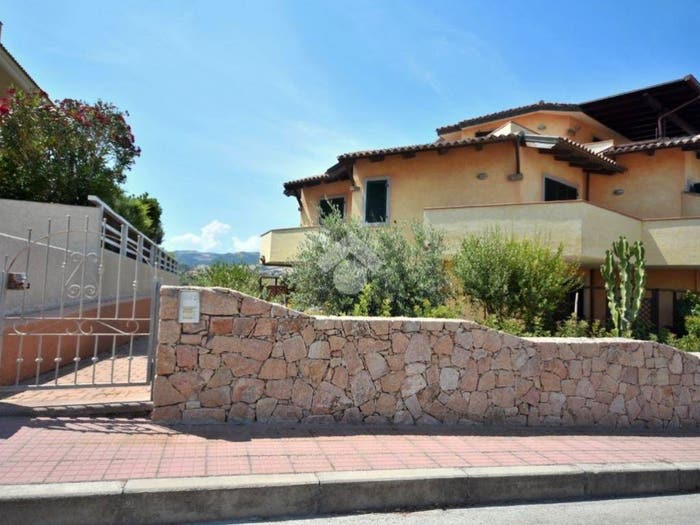 Appartamento trilocale in vendita in Via Berna, Lu Bagnu, Castelsardo