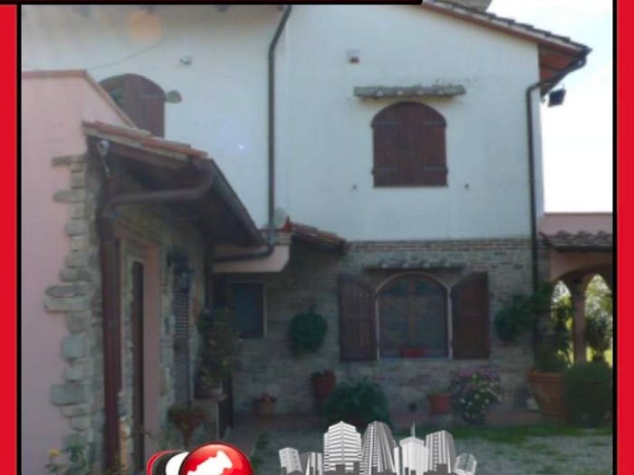 Appartamento trilocale in vendita in Località Nebbiaia B Reggello FI Italia, Reggello