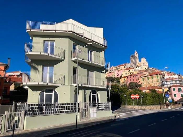 Appartamento bilocale in vendita in Via Giugno, Cervo