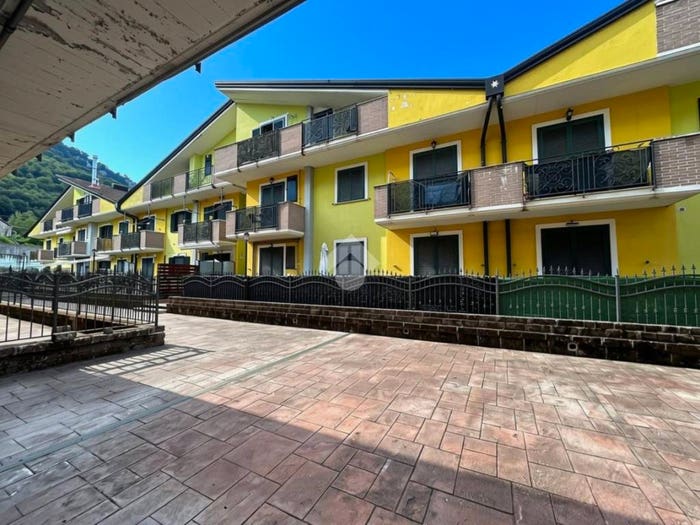 Appartamento trilocale in vendita in Via Pellegrino Federici, Piazza Di Pandola, Montoro