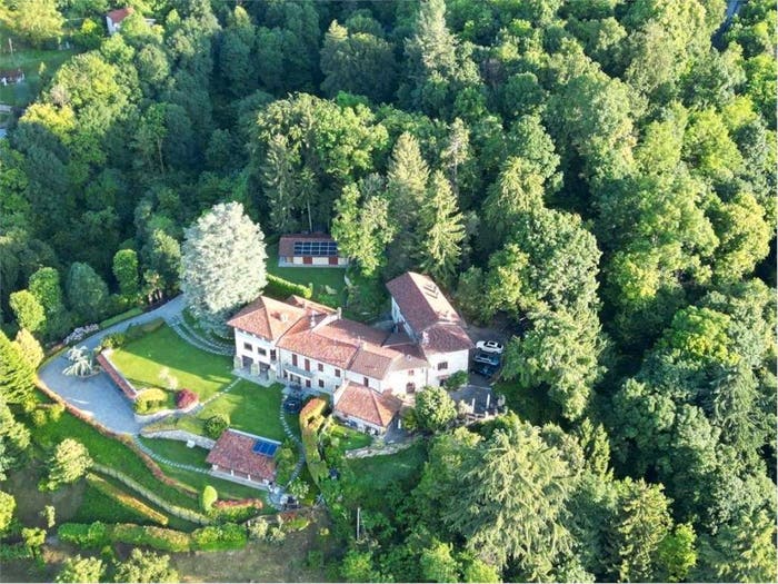 Casa con 6 locali in vendita in VIA PARTIGIANA, Albavilla